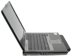 Dell Latitude D630 z boku