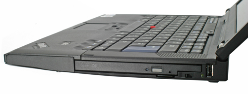Lenovo ThinkPad T61 - pohled zprava na porty