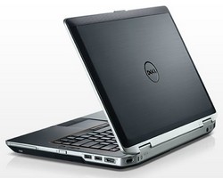 Dell Latitude E6420 zezadu