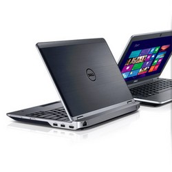 Dell Latitude E6330 zezadu