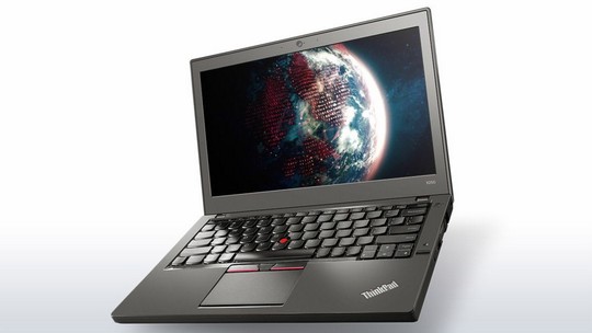 Lenovo ThinkPak X250 otevřený