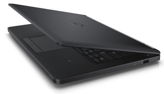 Dell Latitude E5480 zavřený