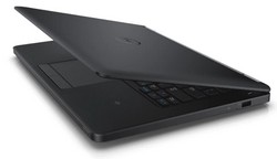 Dell Latitude E5480 zavřený