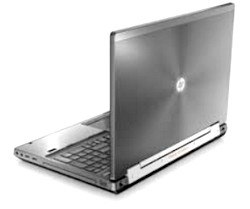 HP EliteBook 8760w zezadu