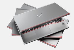 Fujitsu Lifebook E744 více