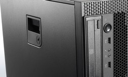 Lenovo ThinkStation C30 detail