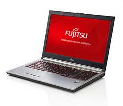 Fujitsu Celsius H730 otevřený