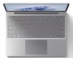 Microsoft Surface Laptop 3 klávesnice